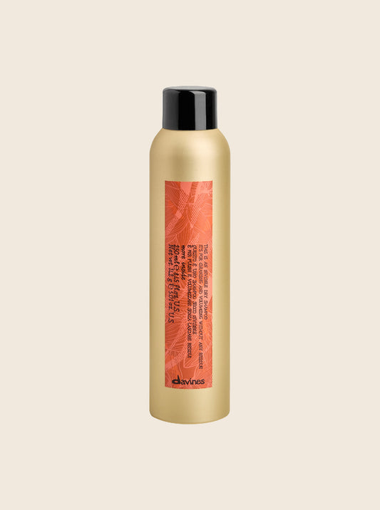 This is an Invisible Dry Shampoo Refreshing Dry Shampoo